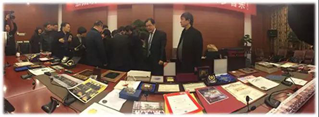 锦上添花!神探博士又获得了“南通市荣誉市民”称号!(图12) 锦上添花!神探博士又获得了“南通市荣誉市民”称号!(图12)